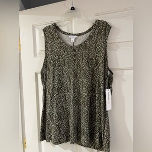 Women’s Plus Sleeveless Top NWT 1x